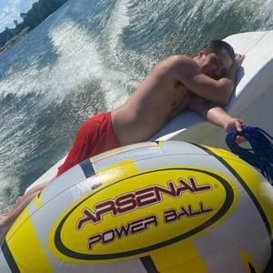 Meet your Posher, Gary